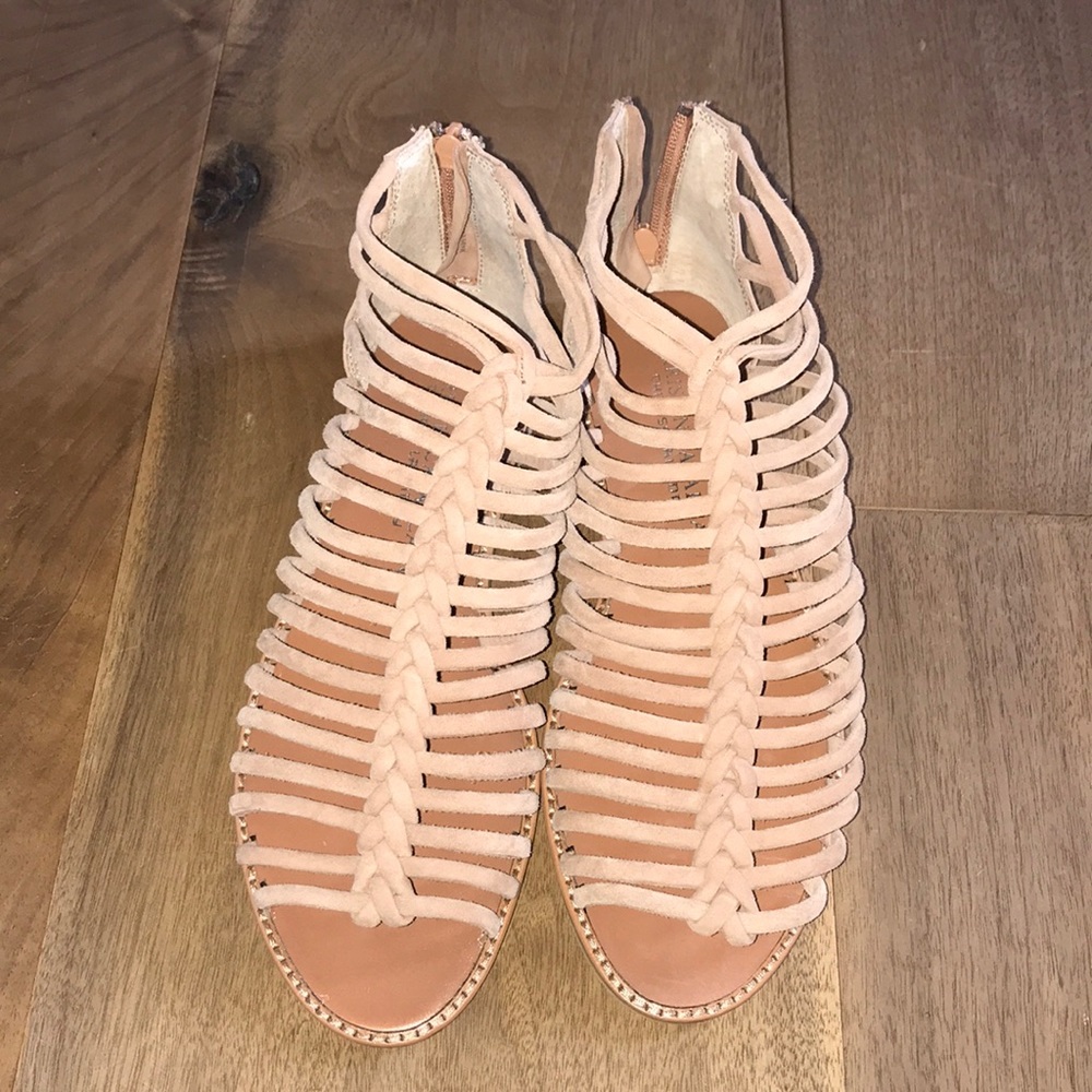 chinese laundry sandals
